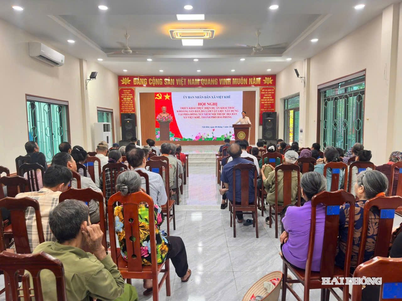 khoang san 2