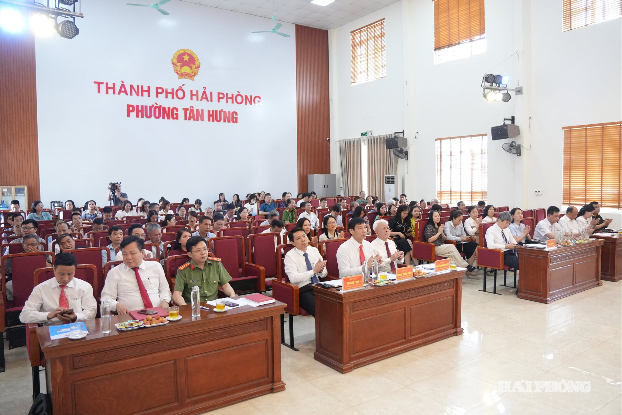 phuong-tan-hung(1).jpg