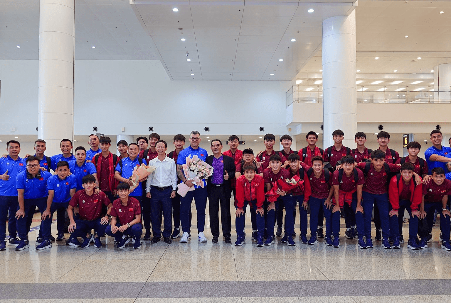 u17-ve-nuoc.png