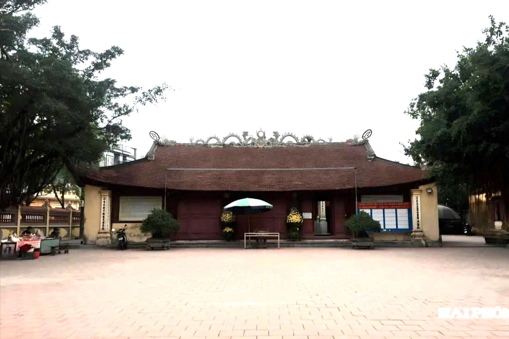 den-phu-xa-1-(1).jpg