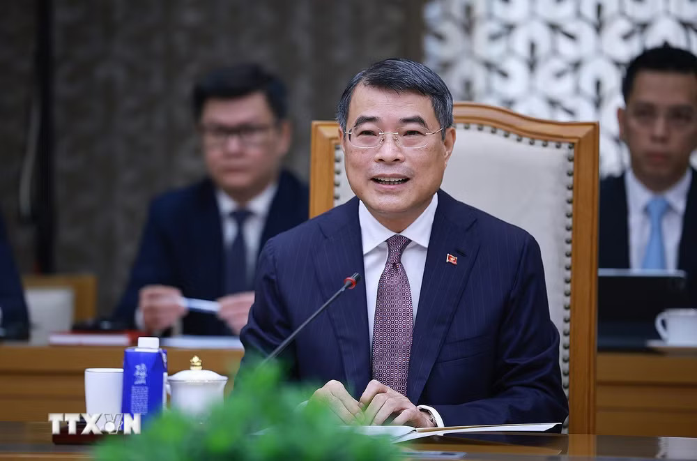 Thủ tướng Lê Minh Hưng phát biểu tại buổi tiếp Đại diện Thương mại Hoa Kỳ (USTR). (Ảnh: Dương Giang/TTXVN) ttxvn-thu-tuong-le-minh-hung-tiep-dai-dien-thuong-mai-hoa-ky-8772745-4.jpg