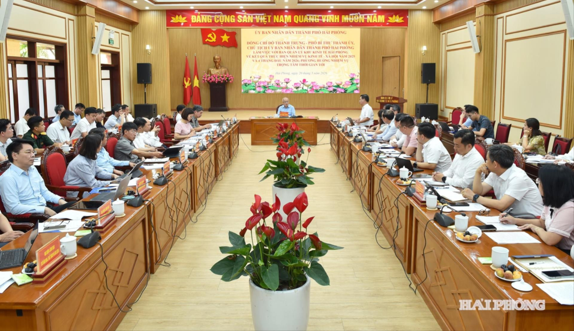 chu-tich-lam-viec-tai-bql4(1).jpg