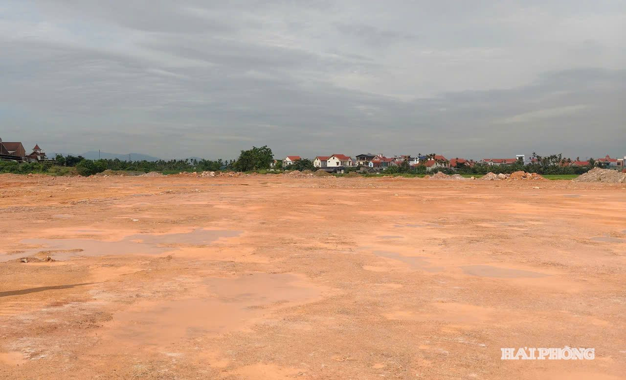 mat bang 1
