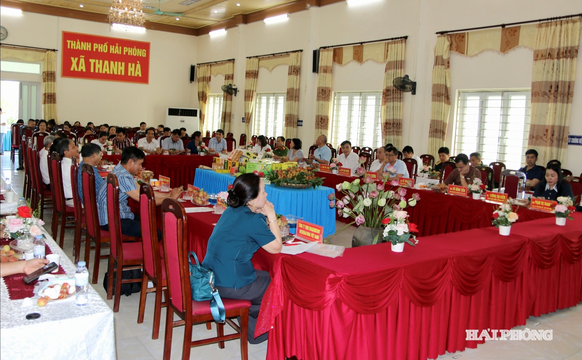 quang-canh-hoi-nghi.jpg