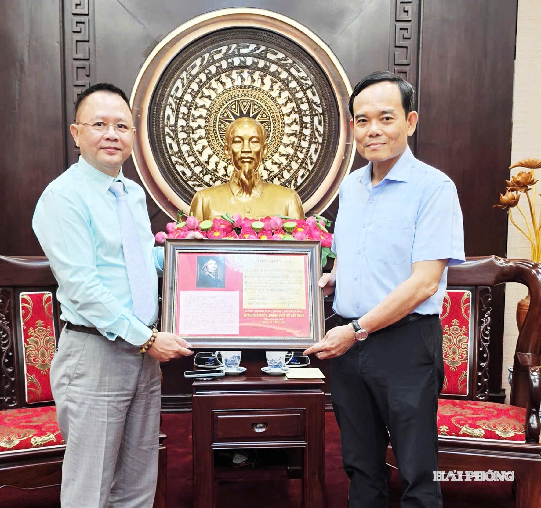 tran luu quang_hoi dong huong