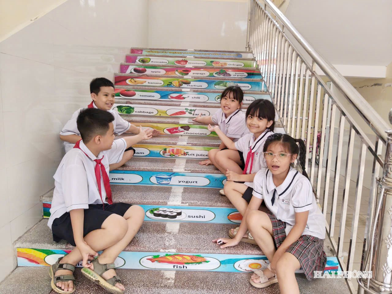 tieng-anh-2-8028ed2eab0eaa677a20ae55222da557.jpg