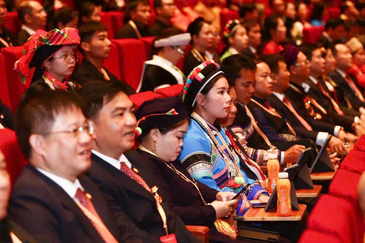 toan_canh_be_mac-e21591b965ce554418499d83405cf26d.jpg