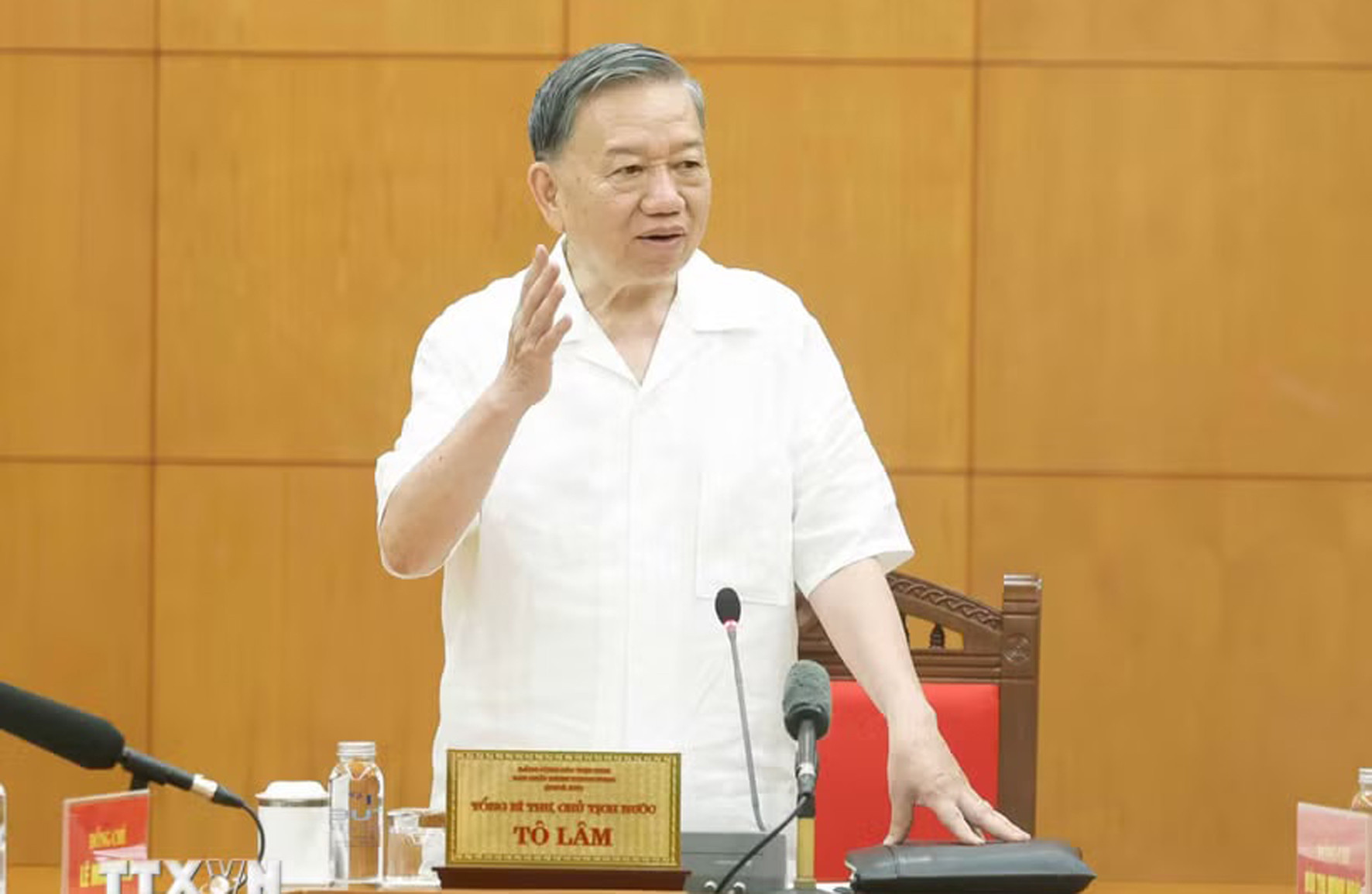 tong bi thu