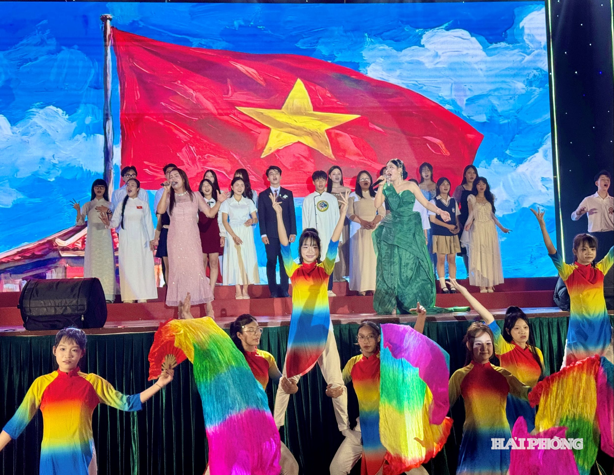 cuoc-thi-50.jpg