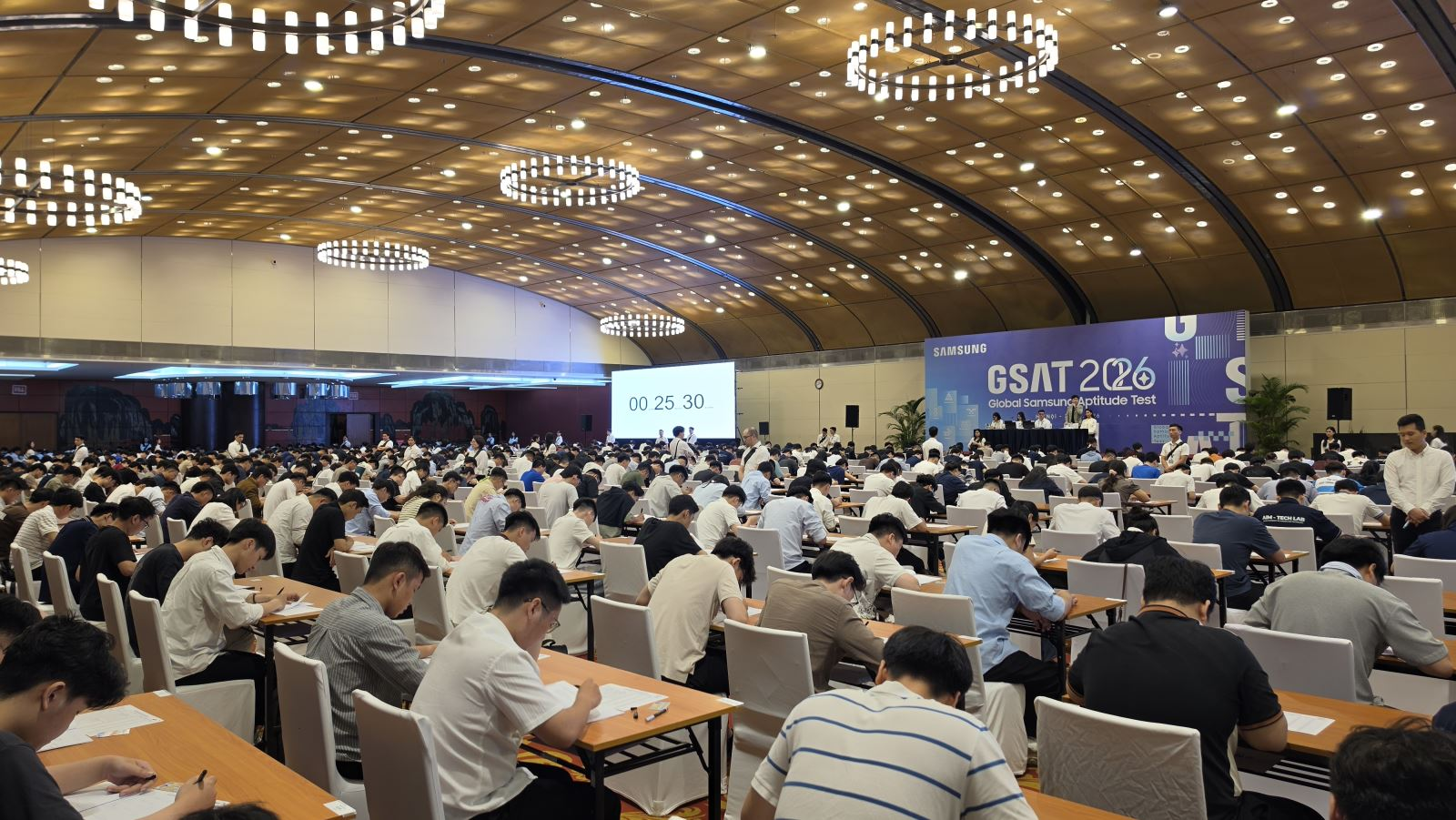 samsung-tuyen-dung.png