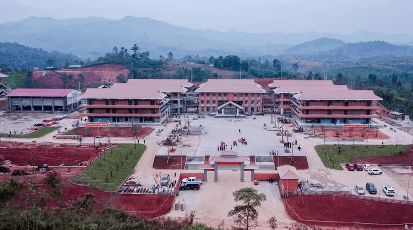 truong-noi-tru.png