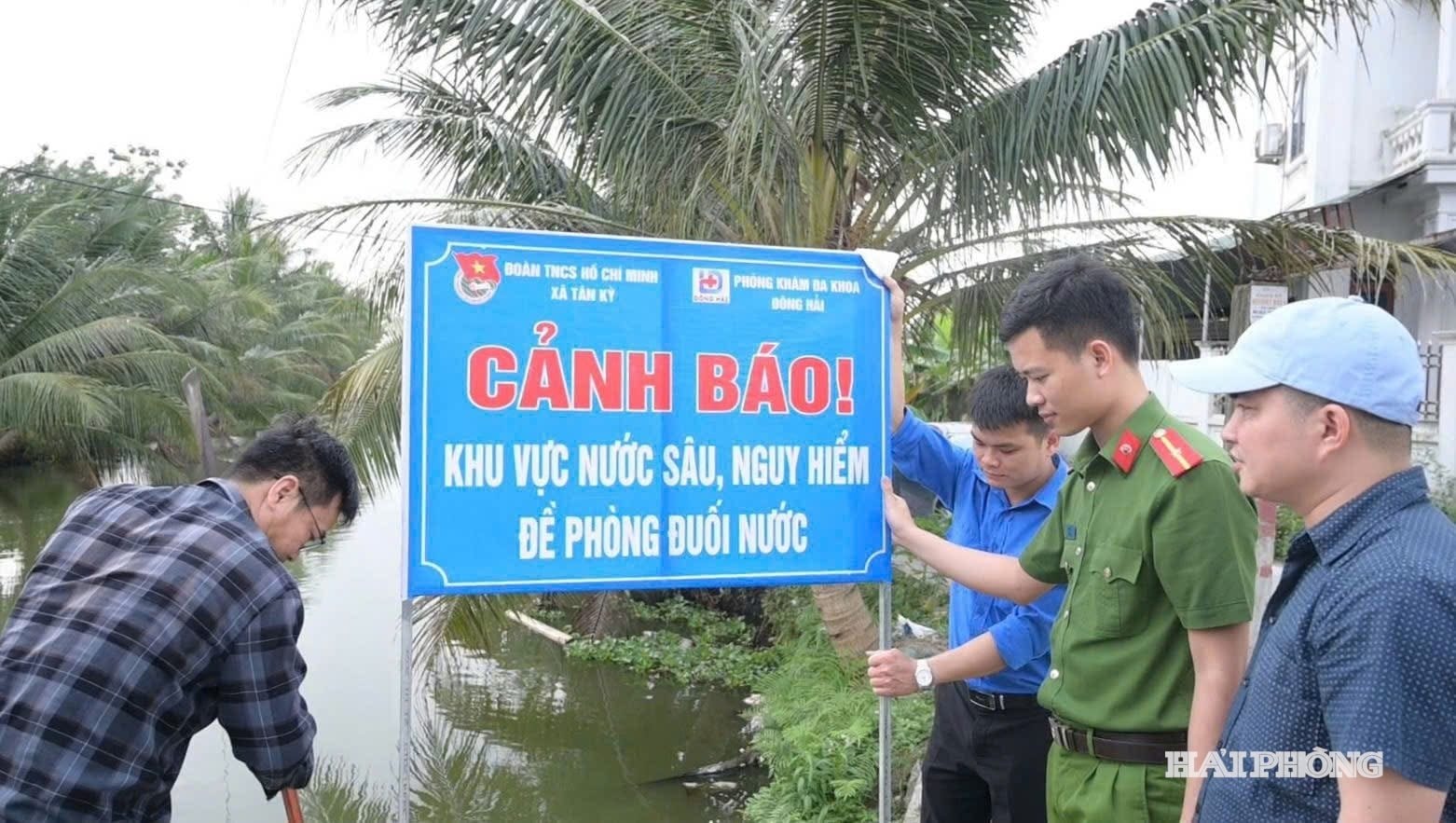 chong-duoi-nuoc.jpg