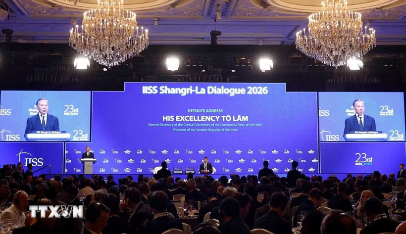 Tổng Bí thư, Chủ tịch nước Tô Lâm phát biểu dẫn đề tại Đối thoại Shangri-La lần thứ 23 và trả lời một số câu hỏi của đại biểu tham dự. (Ảnh: Thống Nhất/TTXVN)