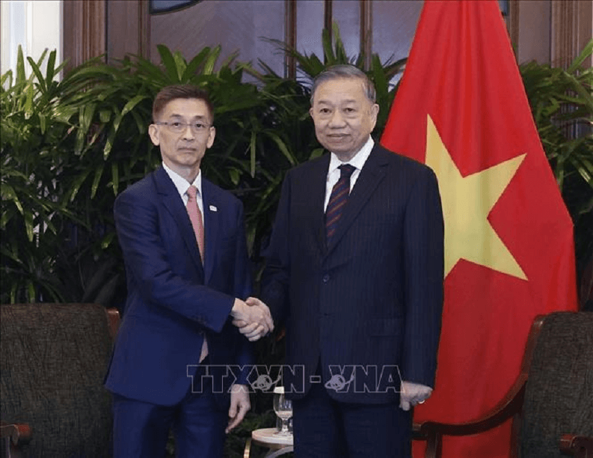 tong-bi-thu-gap-doanh-nghiep-03.png