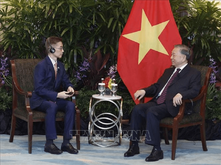 tong-bi-thu-gap-doanh-nghiep-04.png