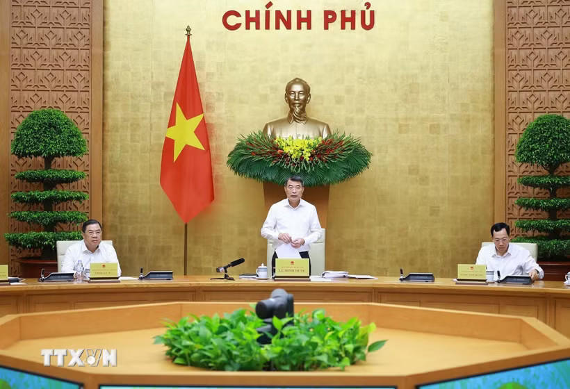 Thủ tướng Lê Minh Hưng chủ trì phiên họp Chính phủ thường kỳ tháng 5 năm 2026. (Ảnh: Dương Giang/TTXVN)
