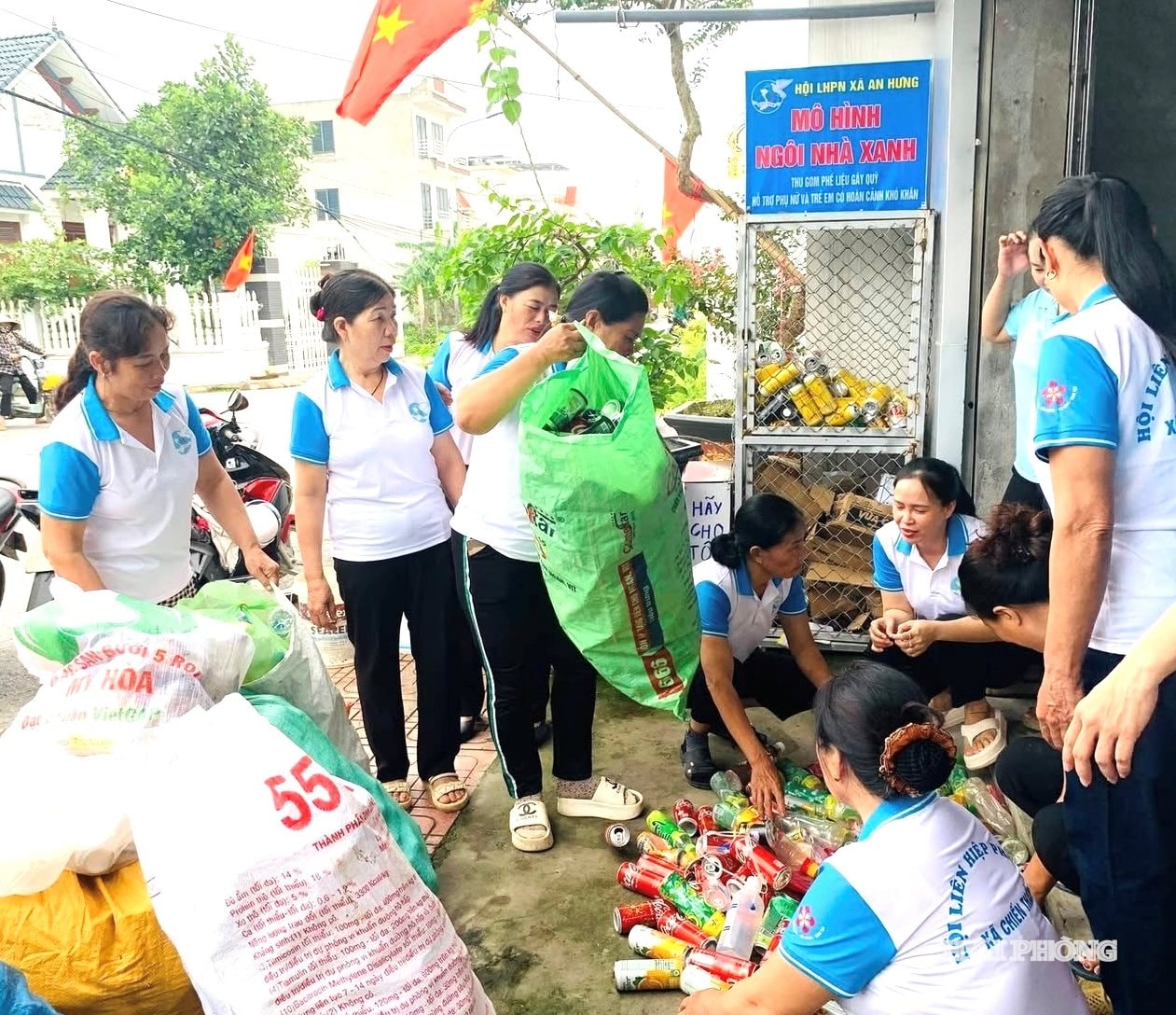 rac thai nhua 3