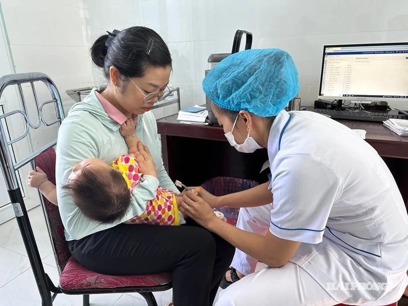 vaccine-phe-cau.jpg