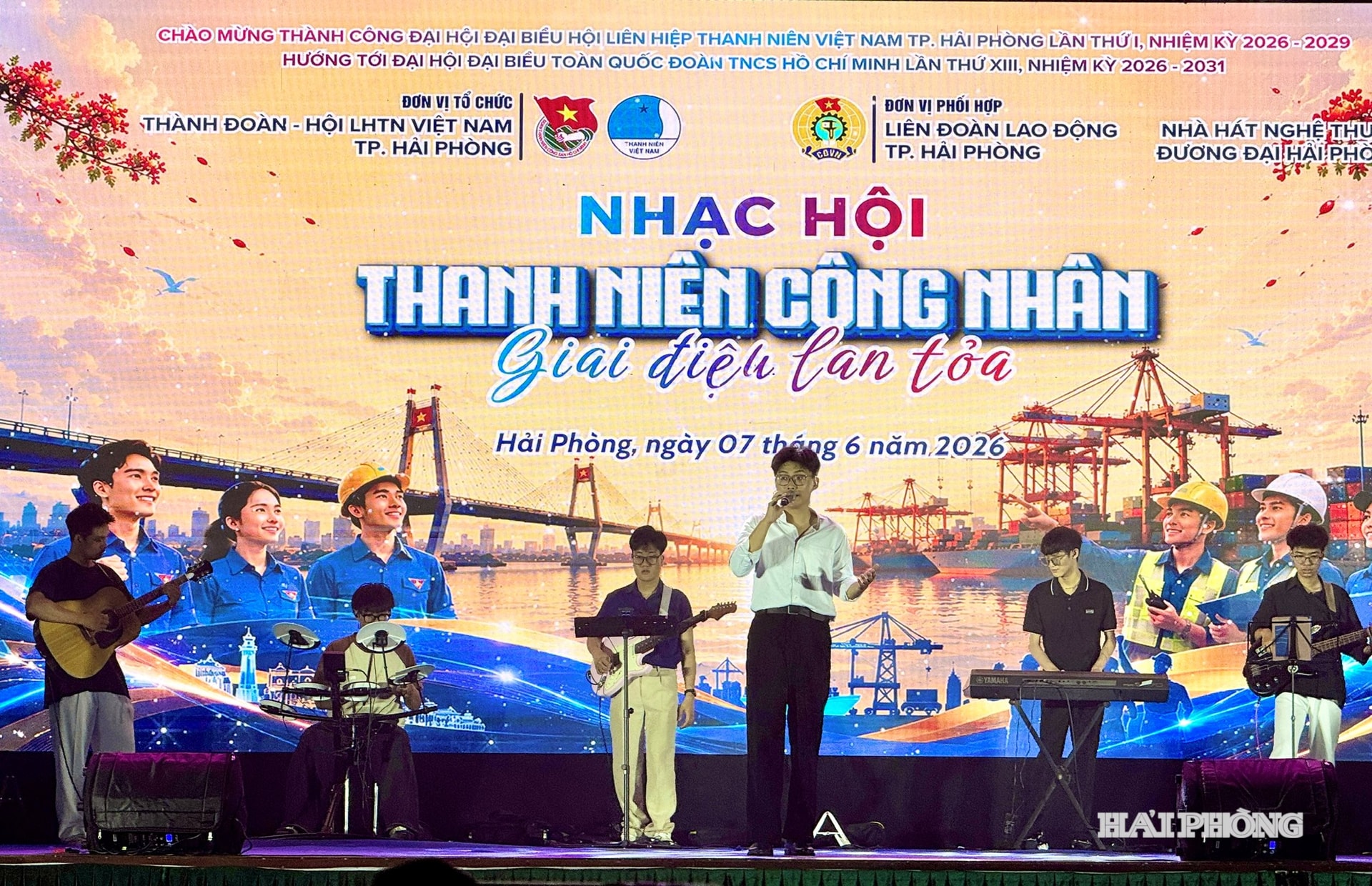 thanh-nien-56.jpg