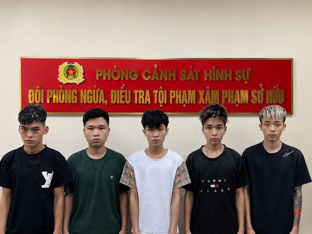 8729d07c-dc5b-4b6d-aa45-4961bef64cb9-658adc160b7e4c248639657c944d2f94.jpg