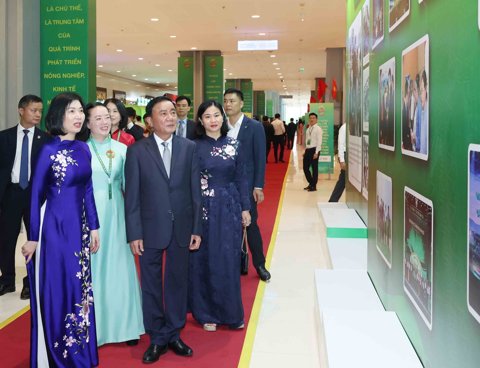 vnapotalkhaimactrongthedaihoitoanquochoinongdanvietnamlanthuix8811465-17808843540031326571117.jpg