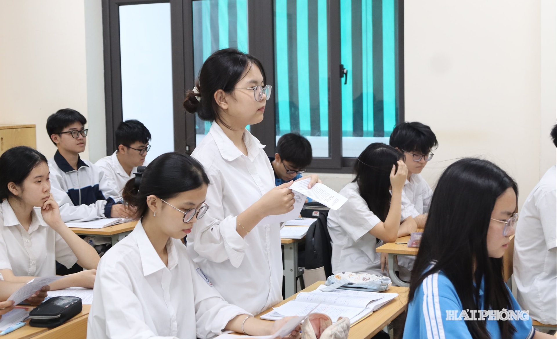 Học sinh THPT Hồng Bàng được trang bị kiến thức vững vàng cho kỳ thi.