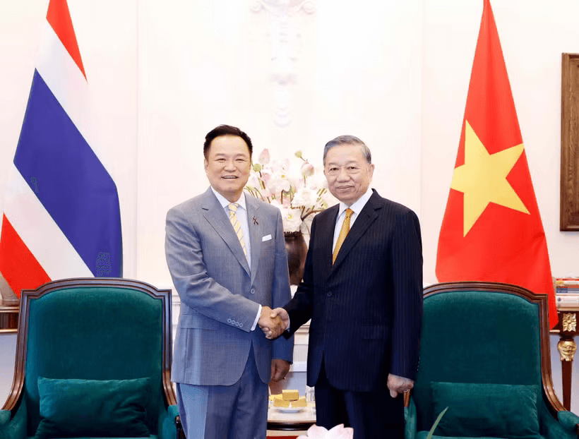 tong-bi-thu-tiep-thai-lan.png