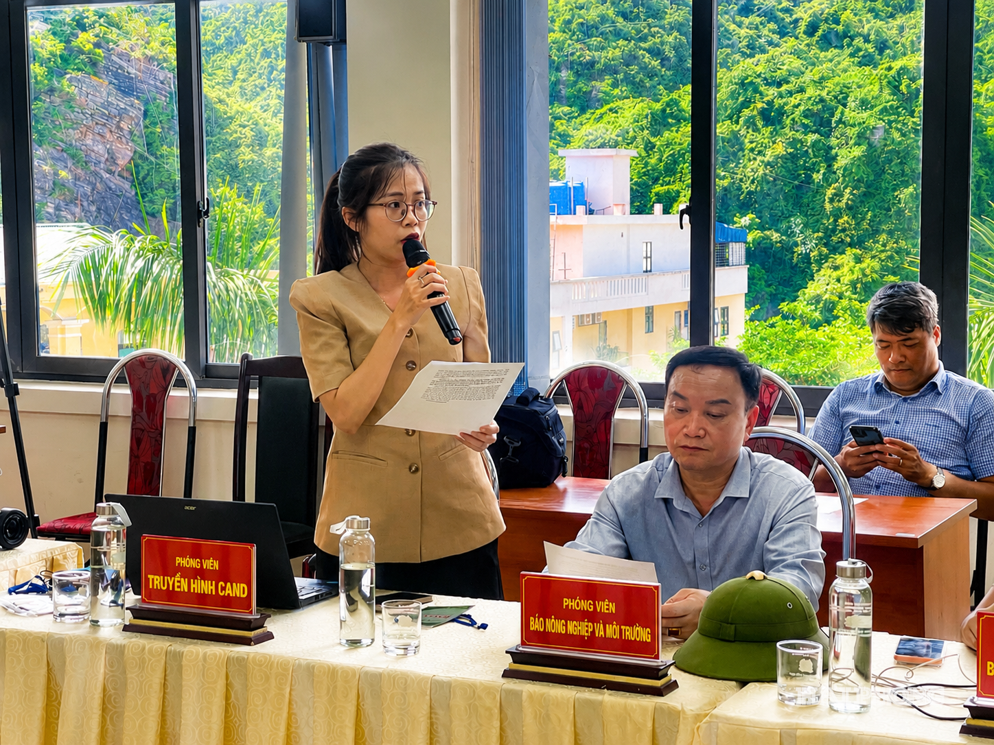 dong-vat-hoang-da2.png