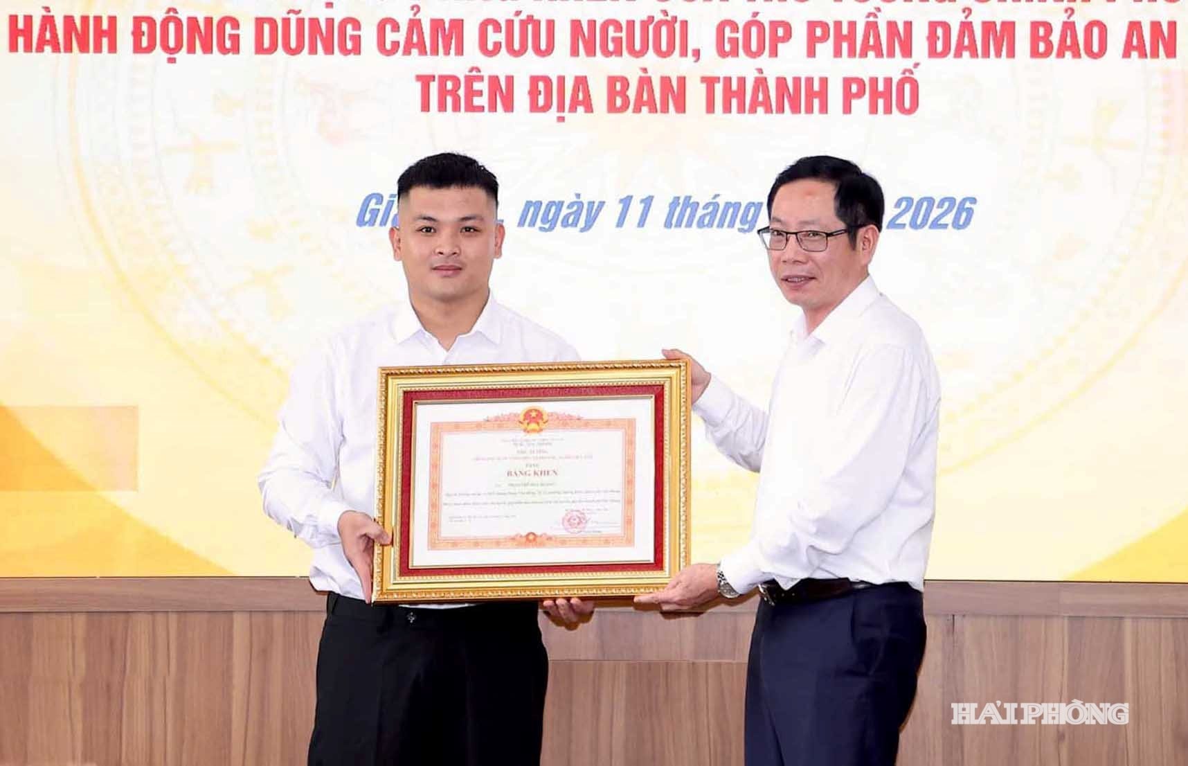 huy hoang