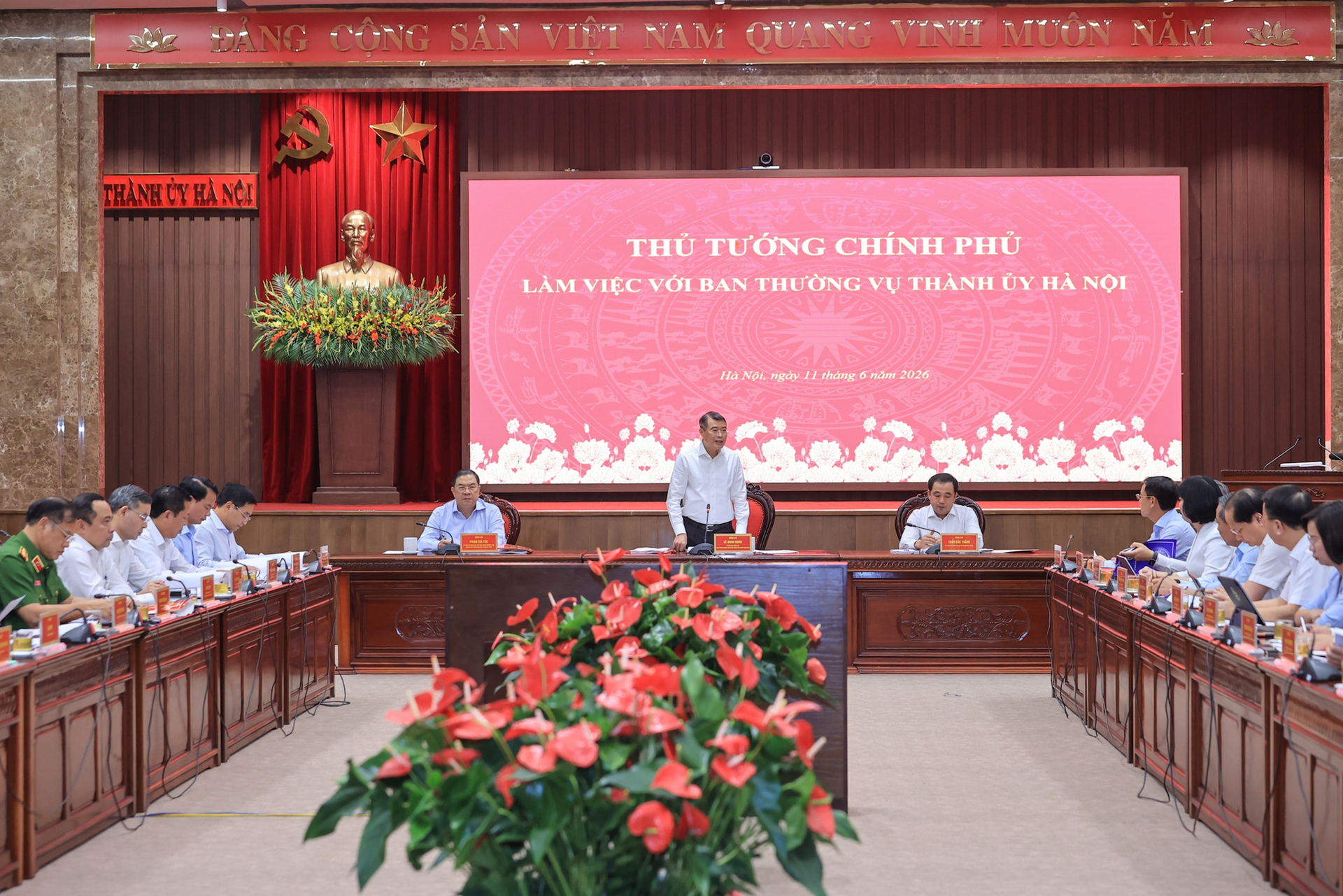 thu-tuong-lam-viec-ha-noi-01.png