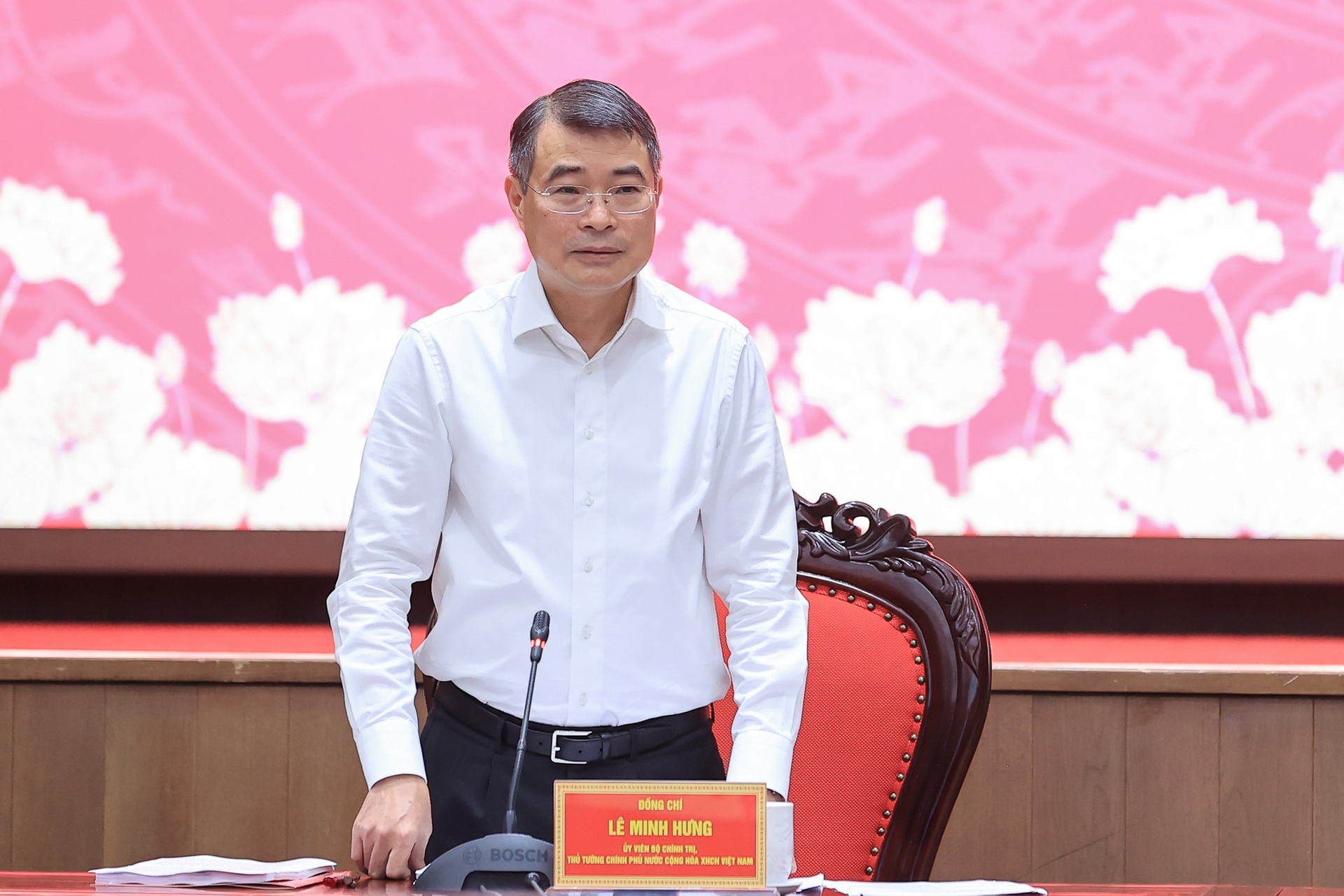 thu-tuong-lam-viec-ha-noi.png