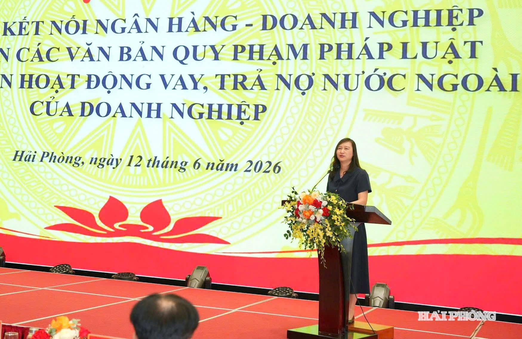 doi-thoai-ngan-hang-doanh-nghiep-2.jpg