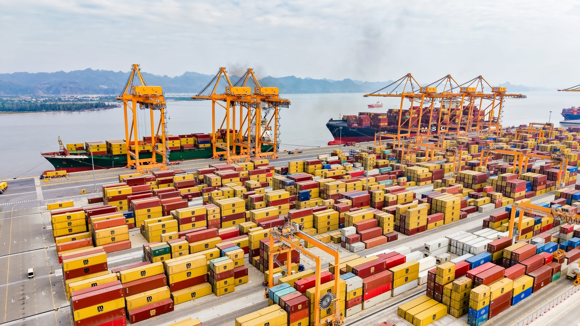 tang-truong-kinh-te-hai-phong-9b931372c1d677f352c10692d1b98e2a.jpg