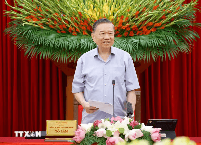 Tổng Bí thư, Chủ tịch nước Tô Lâm phát biểu chỉ đạo tại buổi làm việc. Ảnh: TTXVN