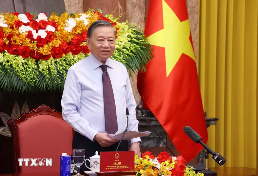 Tổng Bí thư, Chủ tịch nước Tô Lâm phát biểu chỉ đạo. (Ảnh: Văn Điệp/TTXVN) ttxvn-tong-bi-thu-chu-tich-nuoc-gap-mat-101-nha-bao-tieu-bieu-5.jpg