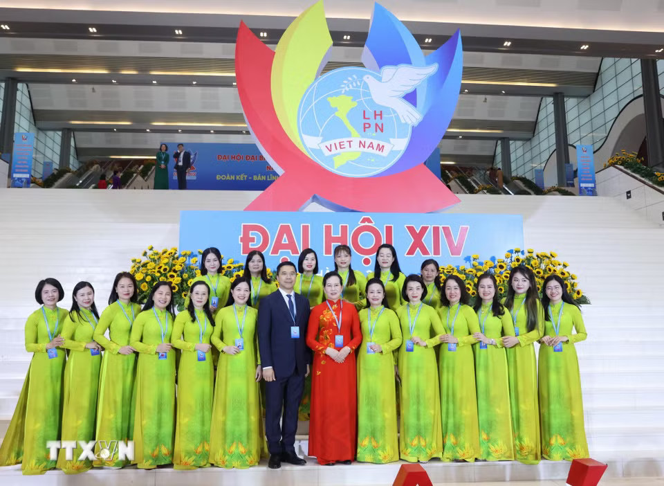 Đại biểu dự phiên Khai mạc trọng thể Đại hội đại biểu Phụ nữ toàn quốc lần thứ XIV. (Ảnh: Văn Điệp/TTXVN)