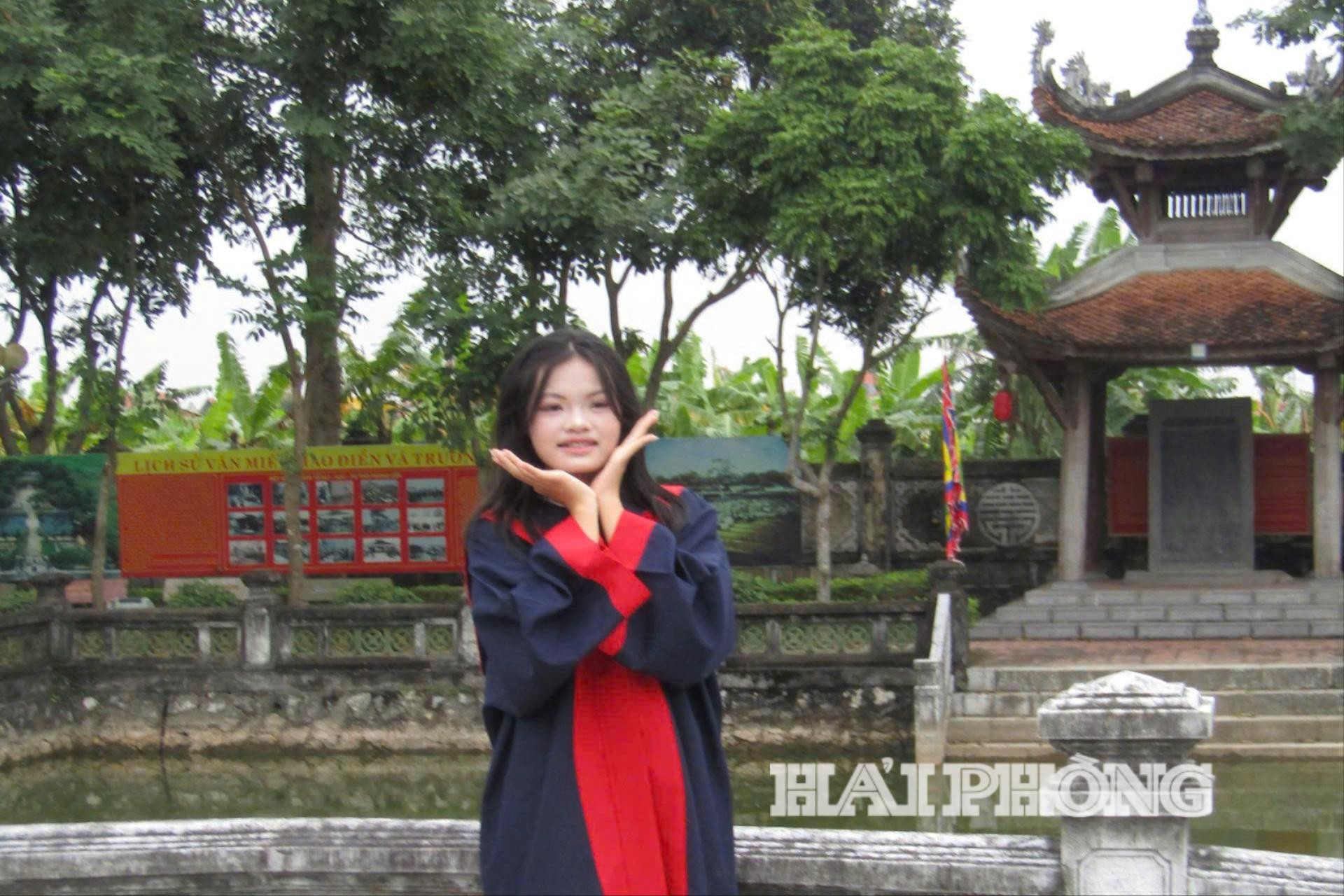 nguyen-dieu-linh(1).jpg