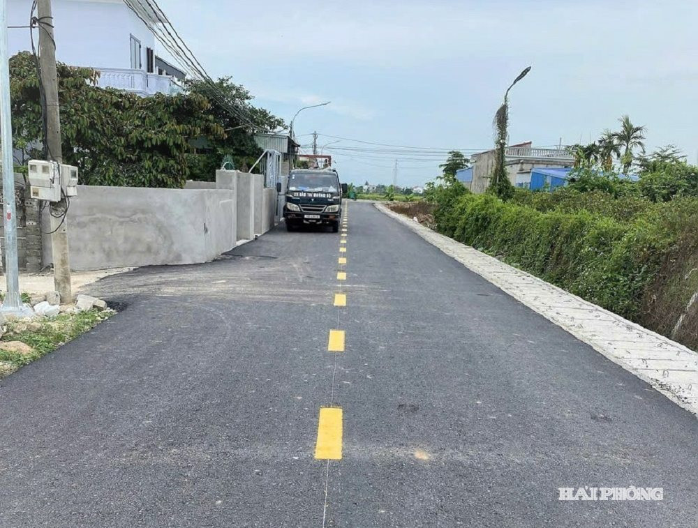 Tuyến đường khu Ao Quà (Tổ dân phố Hà Nhuận 4) là công trình có thời gian thi công hoàn thành sớm hơn kế hoạch gần 1 tháng.