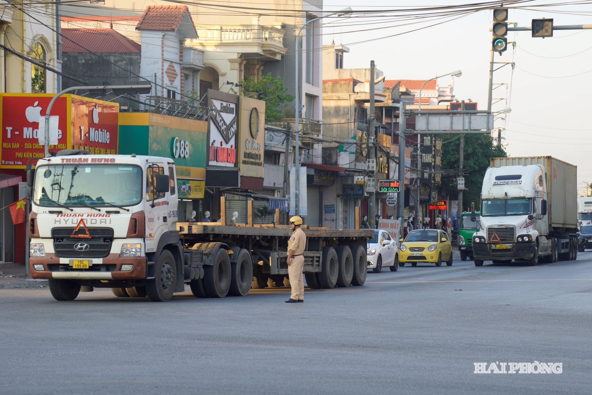 nga-4-quan-toan.jpg