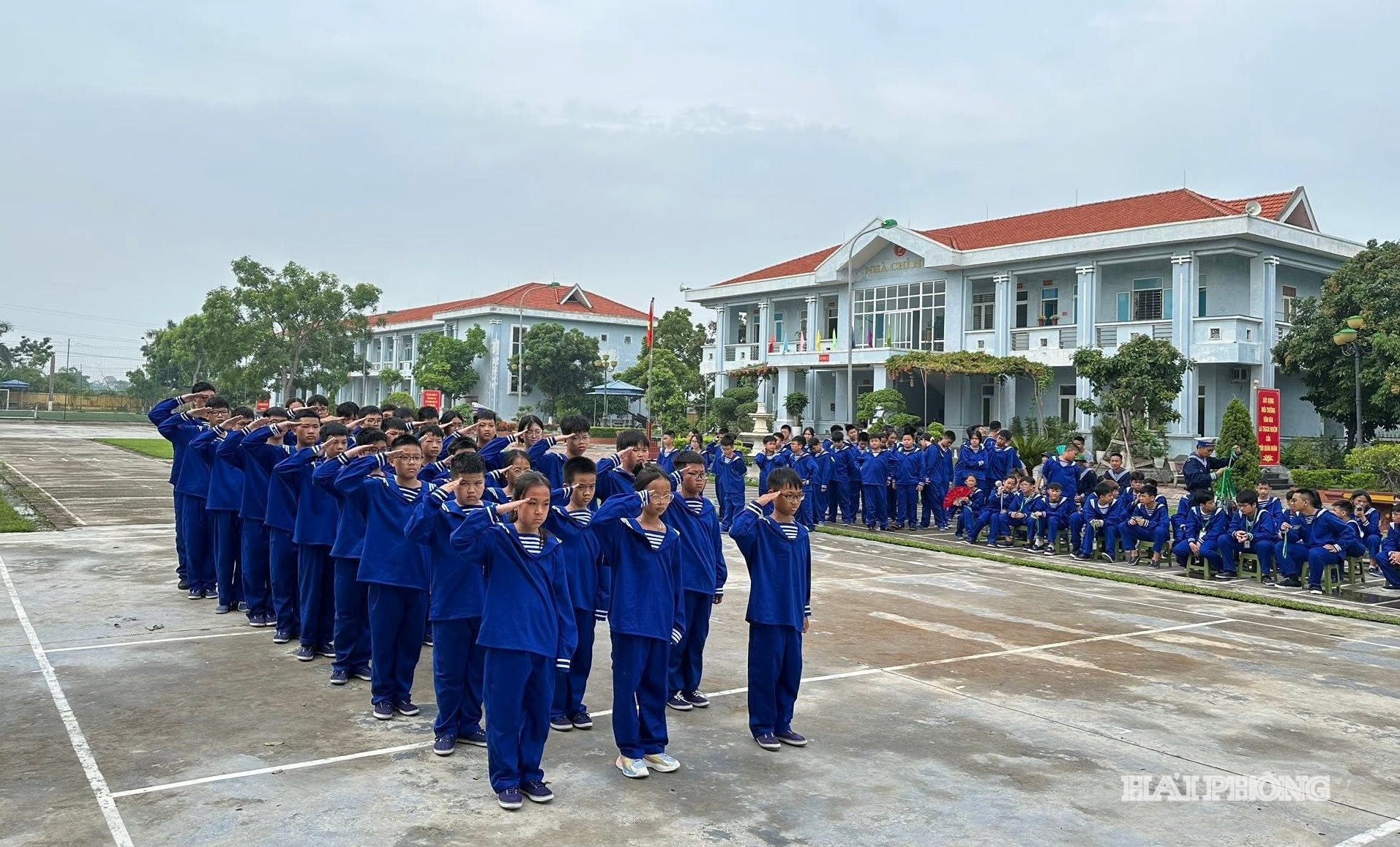 hoc-ky-quan-doi1.jpg