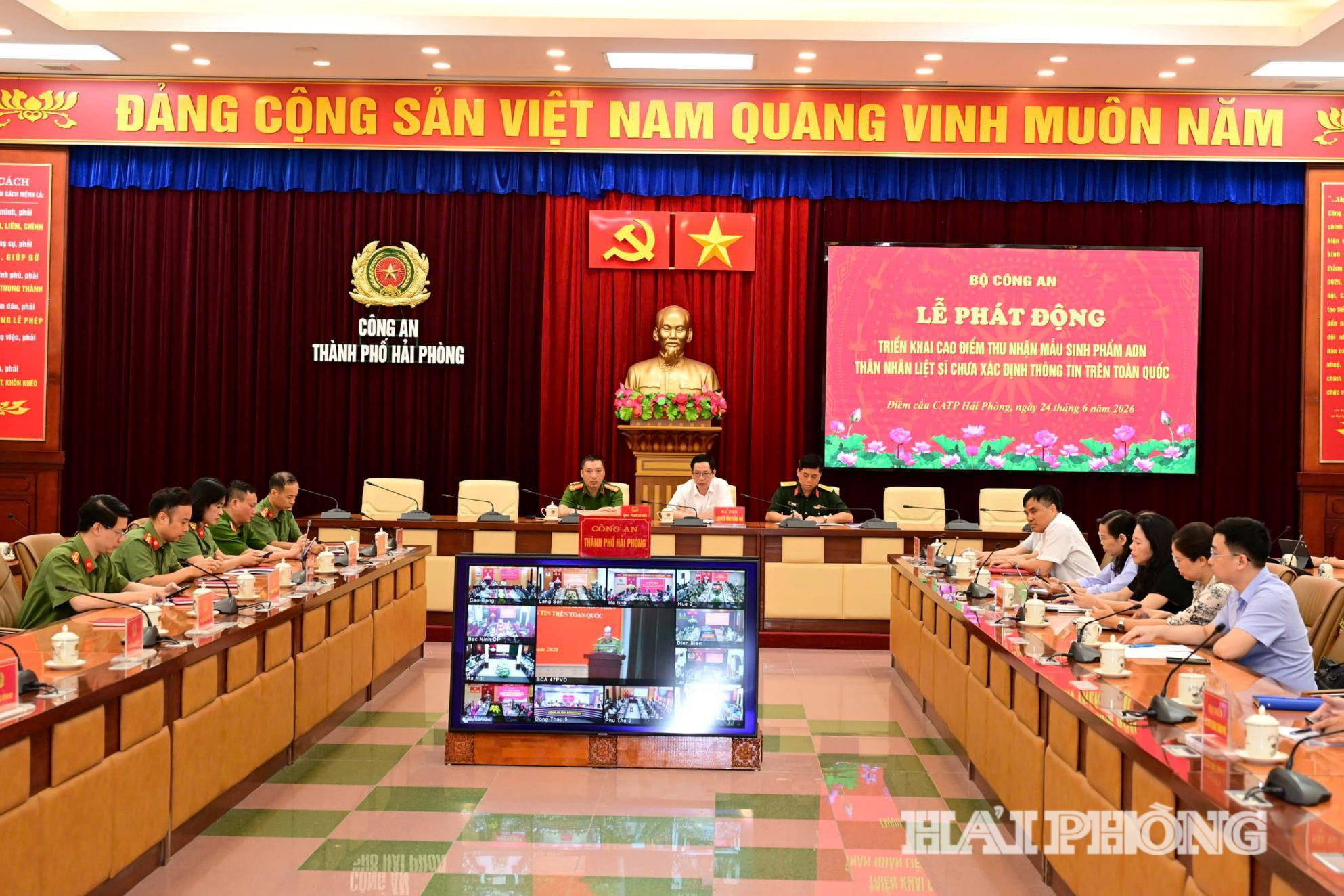 lay-mau-2-(1).jpg
