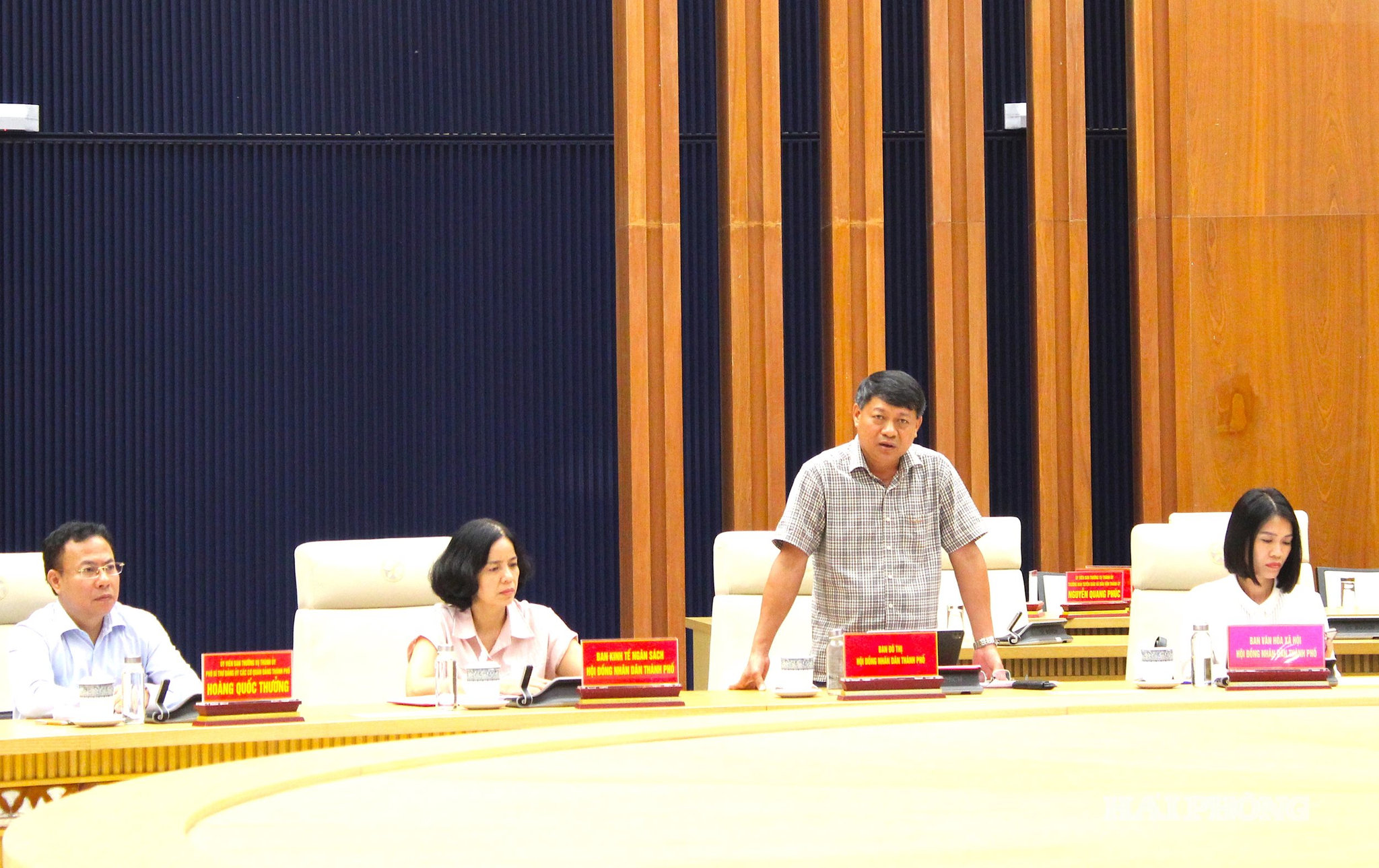 pham-van-khanh.jpg