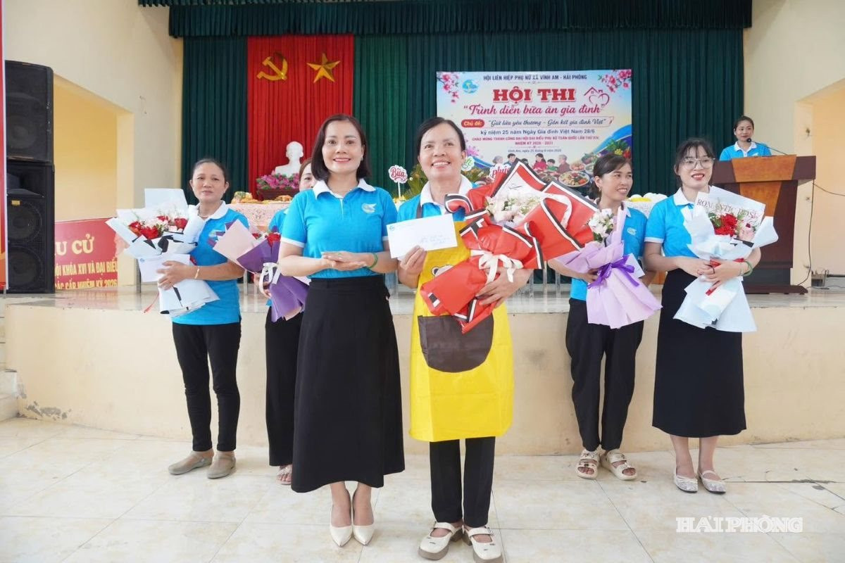 bua-com-gia-dinh.jpg