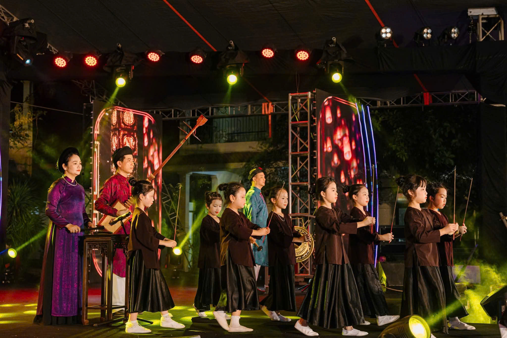 hoa binh 5