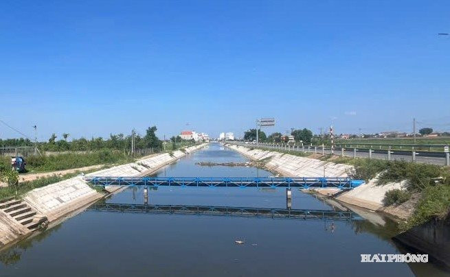 kenh-thuy-loi.jpg