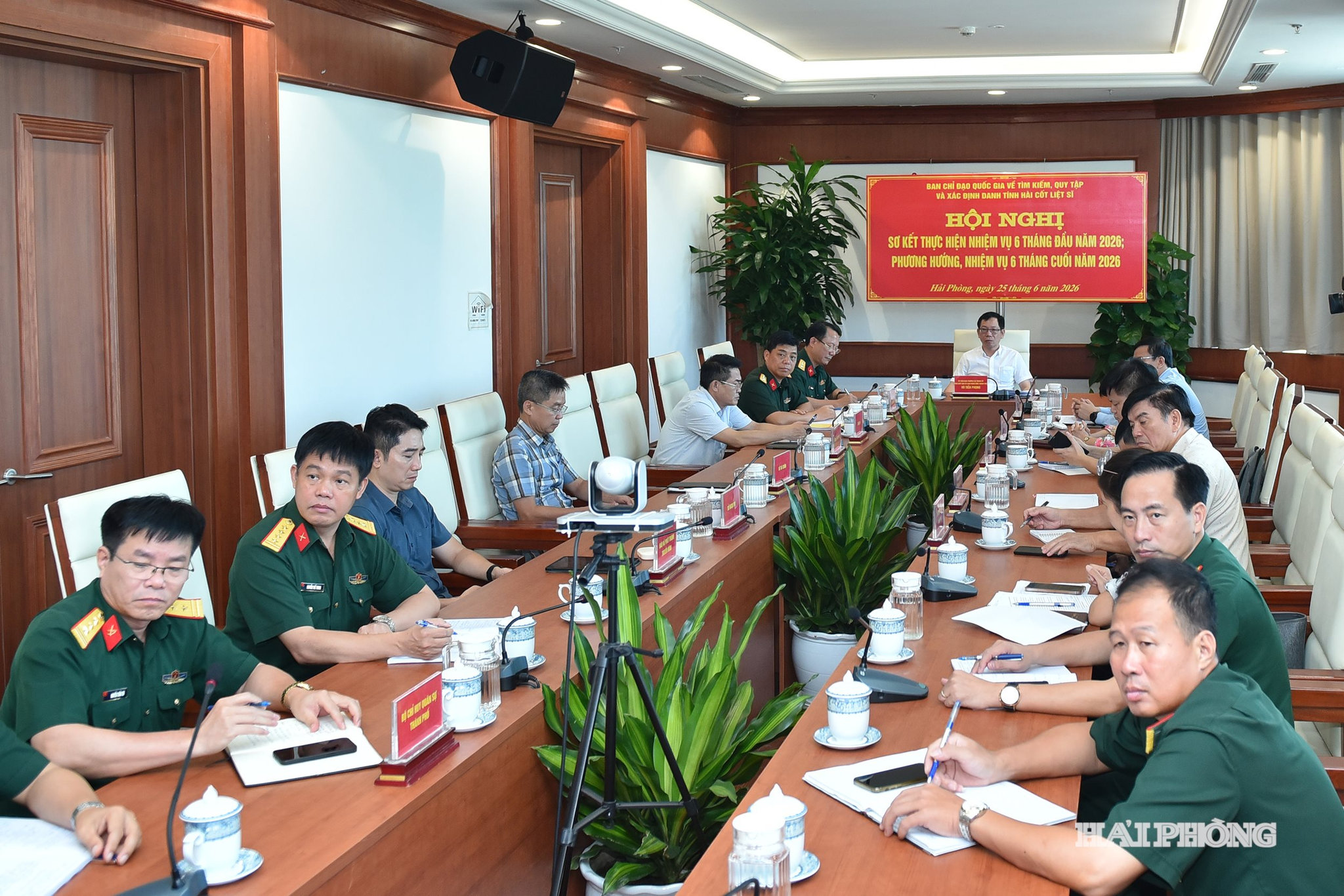 Các đại biểu dự hội nghị tại điểm cầu Hải Phòng.