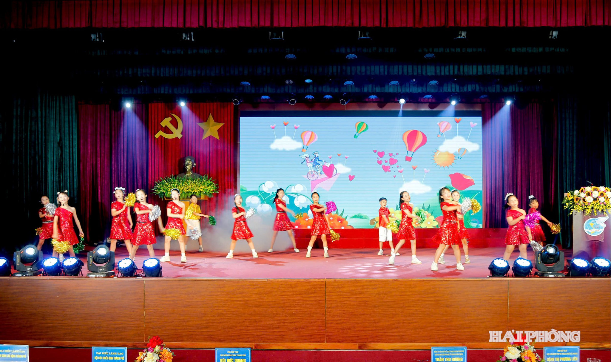 gia dinh 3