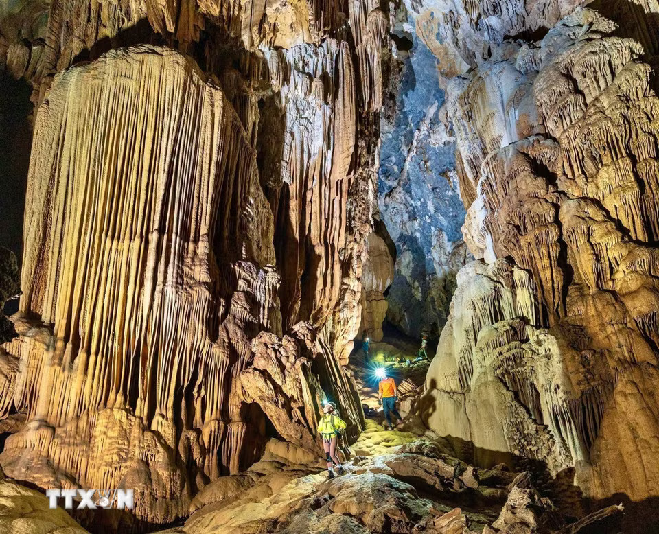 Hình ảnh của Hang Thắng vừa được phát hiện tại Vườn Quốc gia Phong Nha-Kẻ Bàng. (Ảnh: TTXVN phát)