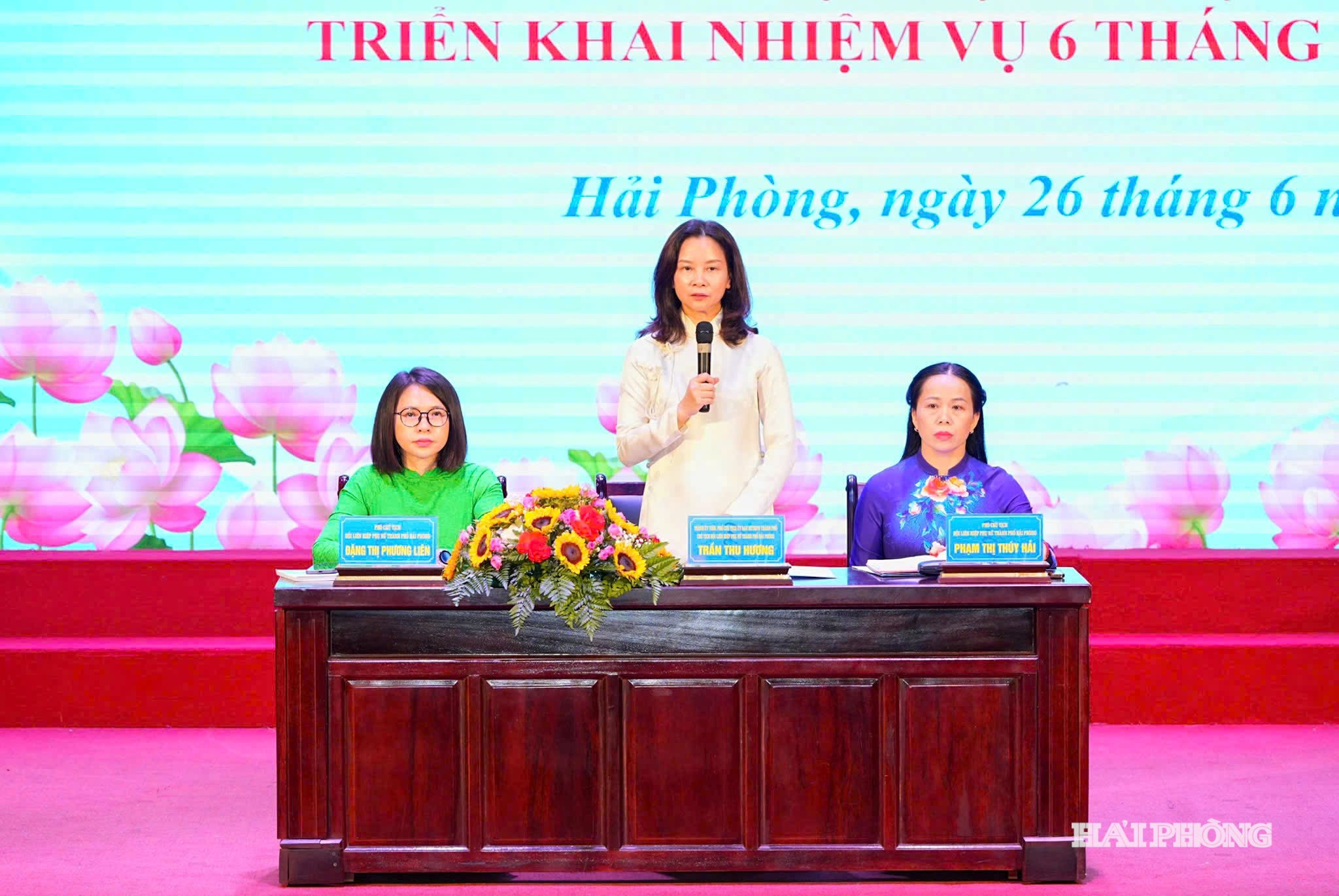 phu nu 4
