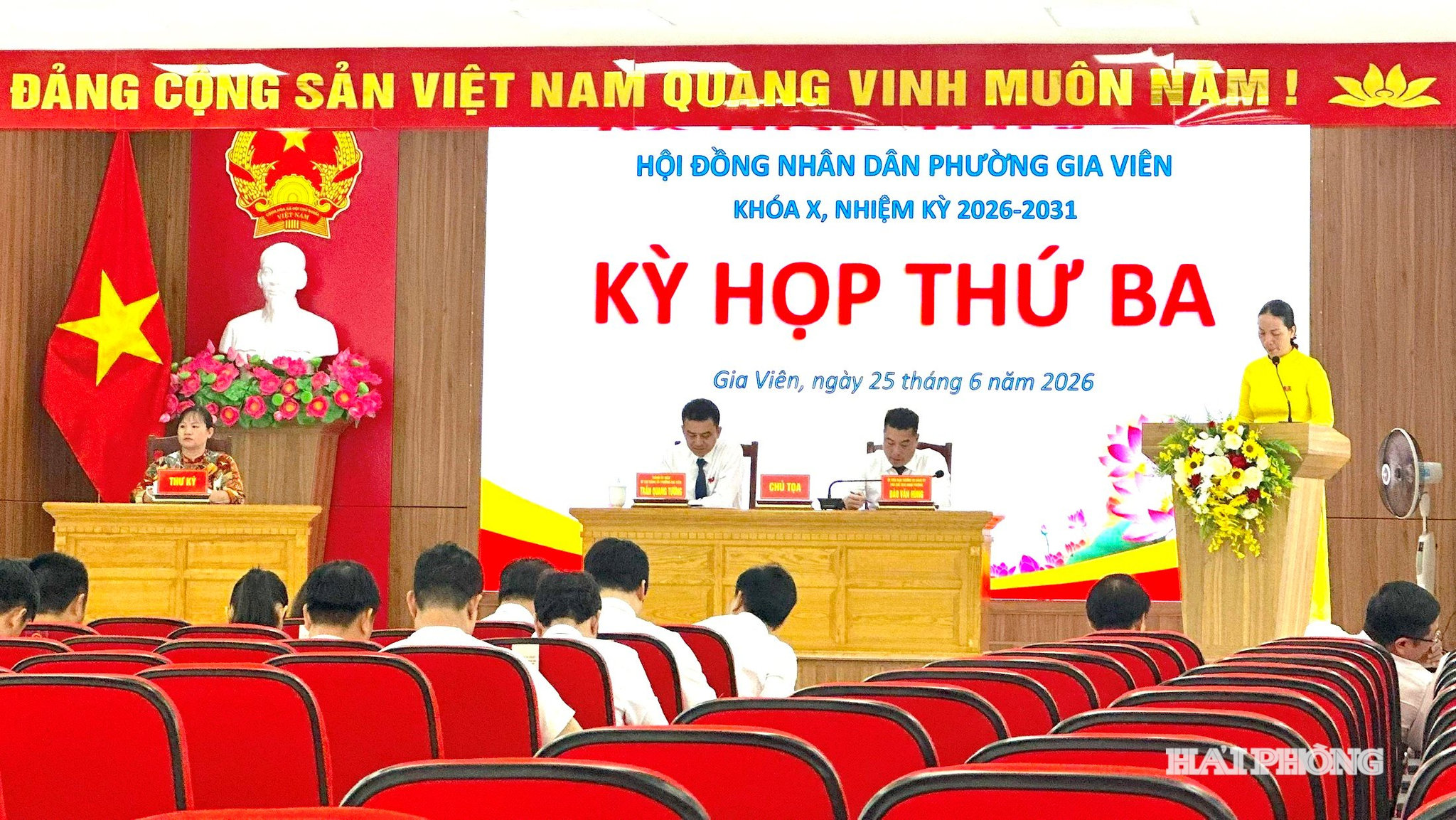 gia-vien.jpg